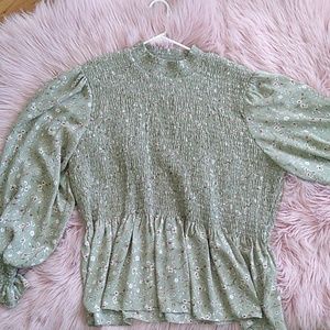 Ophelia roe 3x sage green boho top